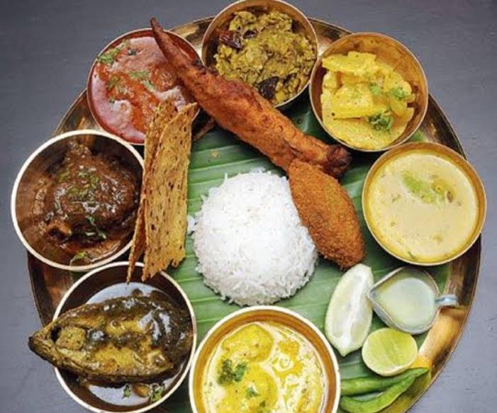 पश्चिम बंगाल राज्य के प्रमुख आहार का नाम क्या है?